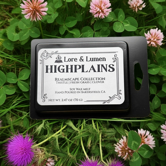 Highplains fantasy wax melt with notes of thistle, grass, and clover, perfect for open fields and meadows.