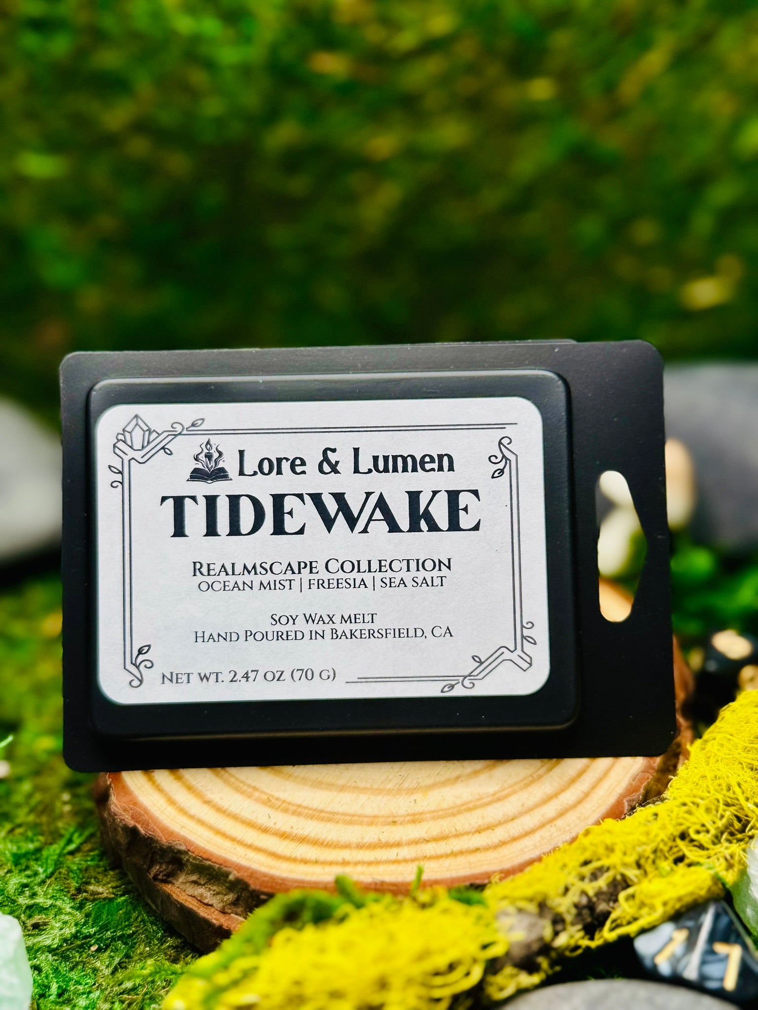 Tidewake fantasy wax melt with notes of ocean air and driftwood, perfect for coastal or sea-themed campaigns.